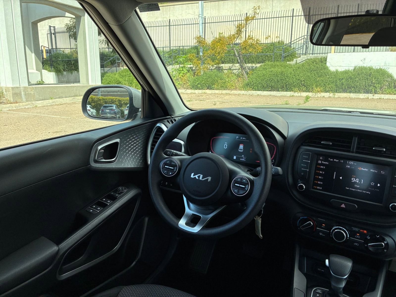 Thumbnail: 2025 Kia Soul - 32