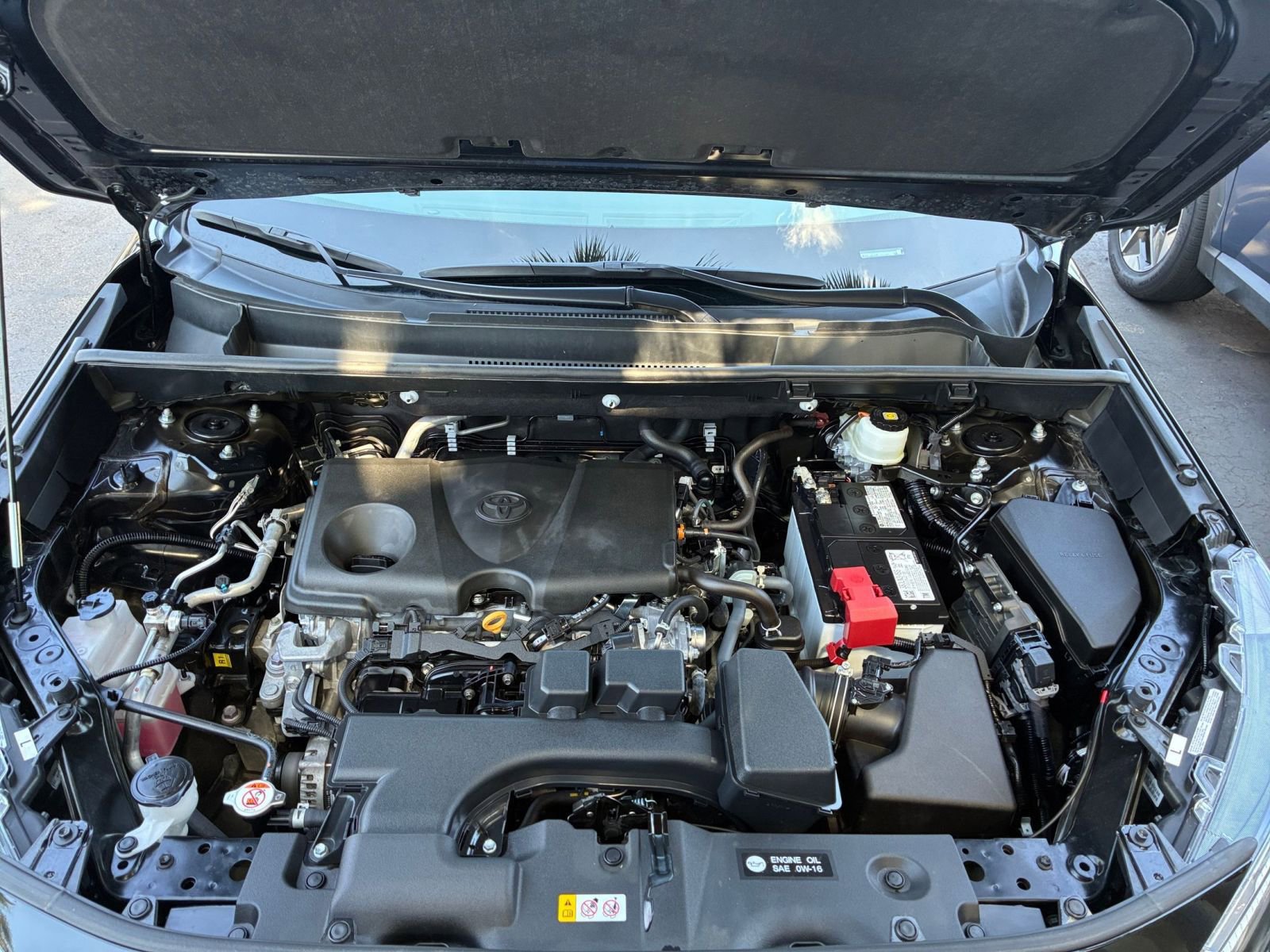 Thumbnail: 2025 Toyota RAV4 - 34