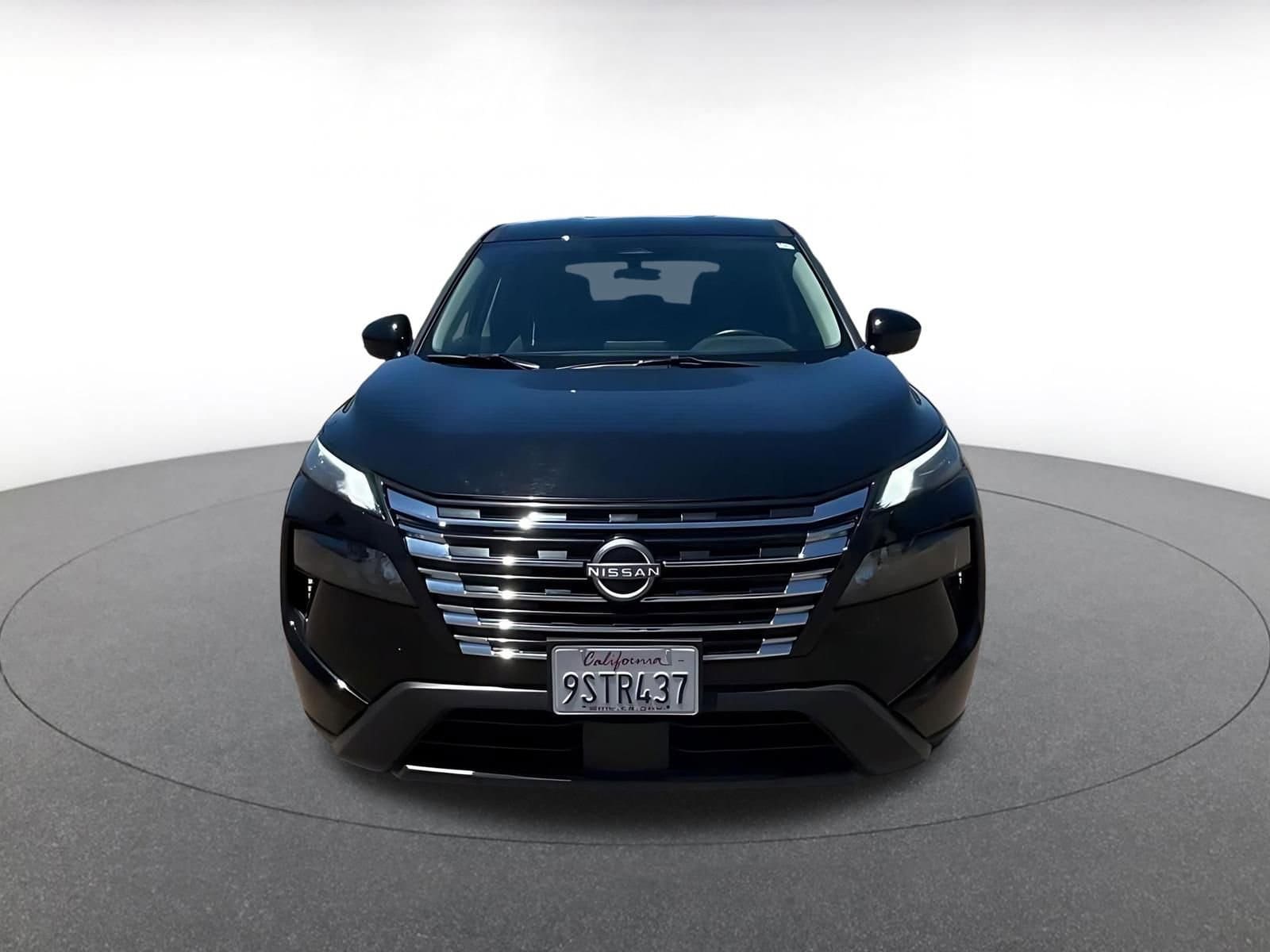 Thumbnail: 2025 Nissan Rogue - 4