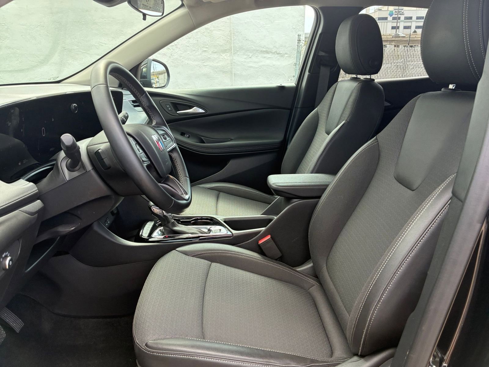 Thumbnail: 2025 Buick Encore GX - 25