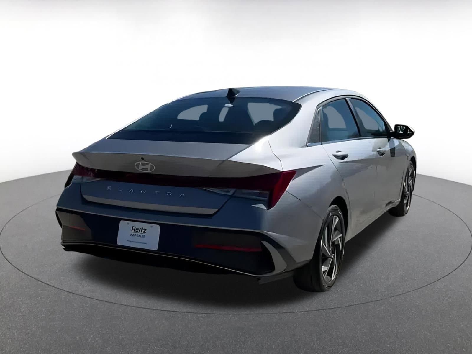 Thumbnail: 2025 Hyundai Elantra - 14
