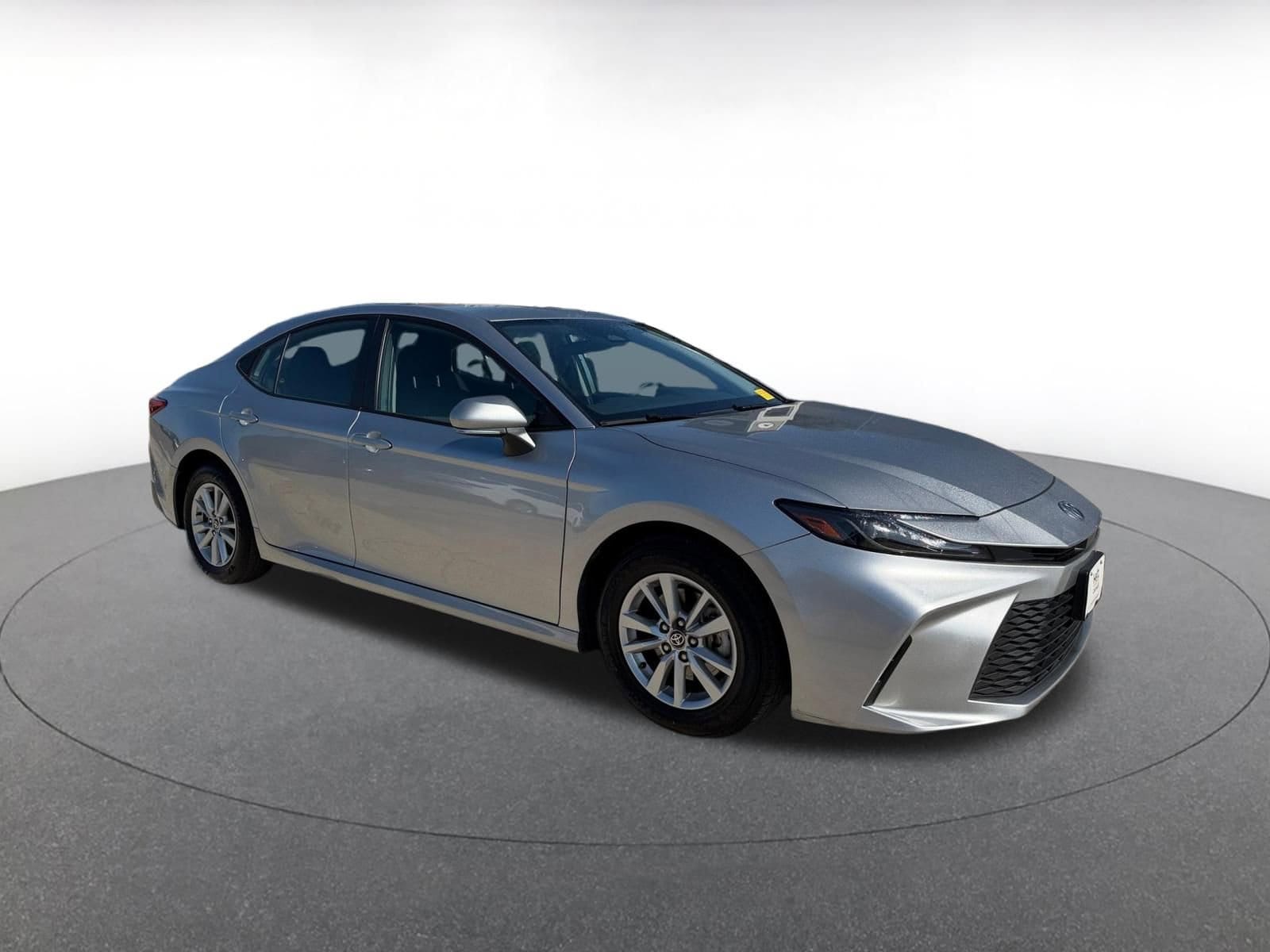 Thumbnail: 2025 Toyota Camry - 1
