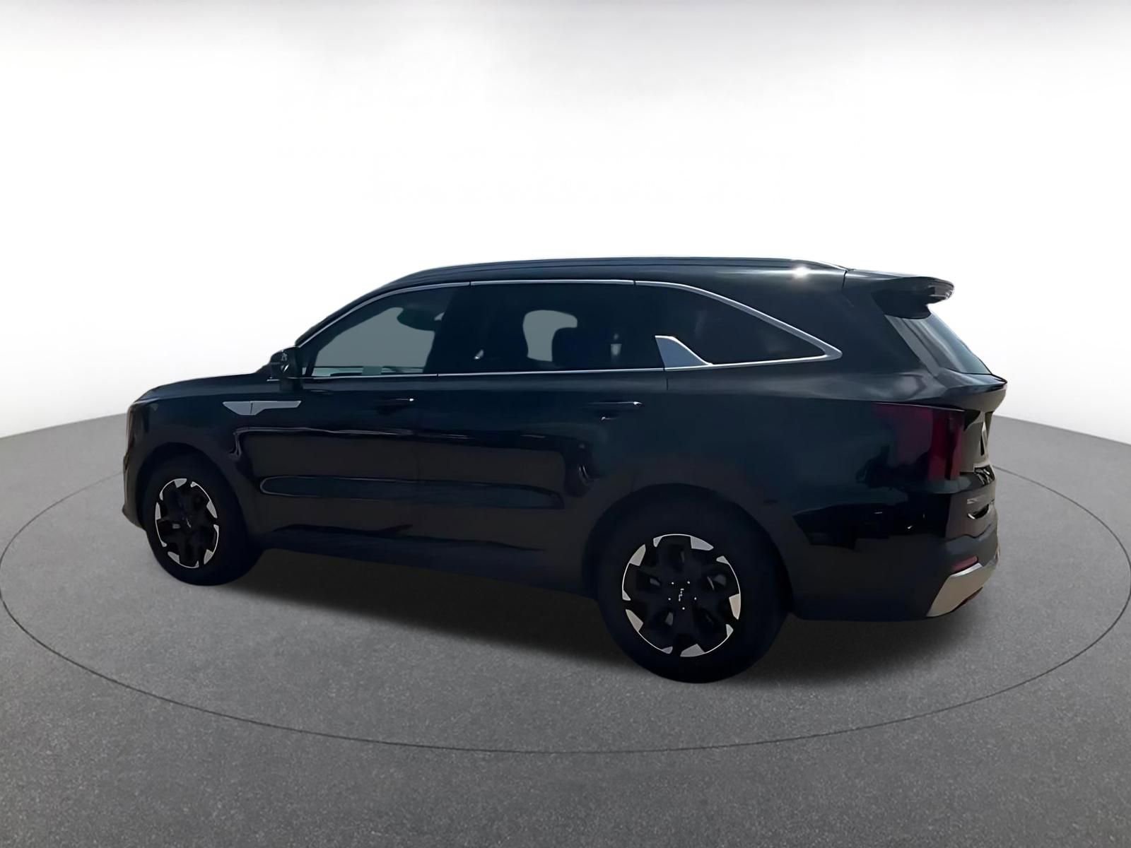 Thumbnail: 2024 Kia Sorento - 10