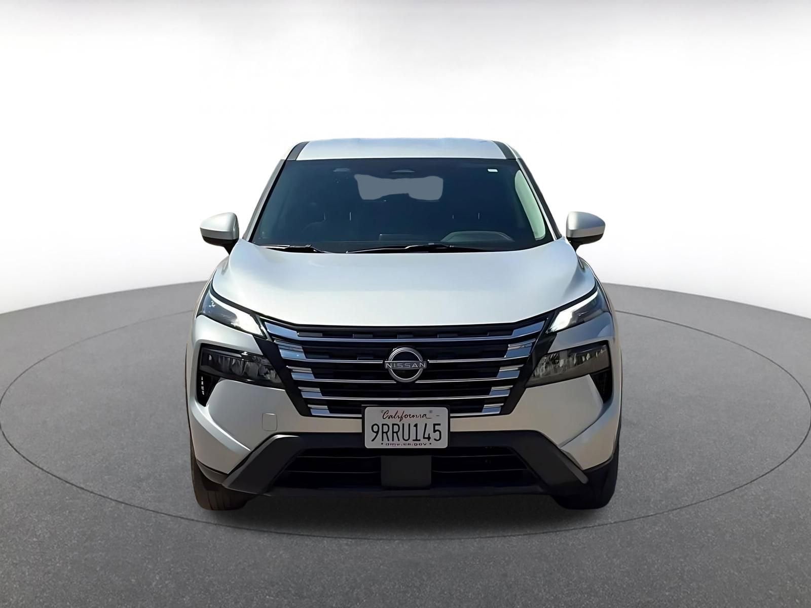 Thumbnail: 2025 Nissan Rogue - 4