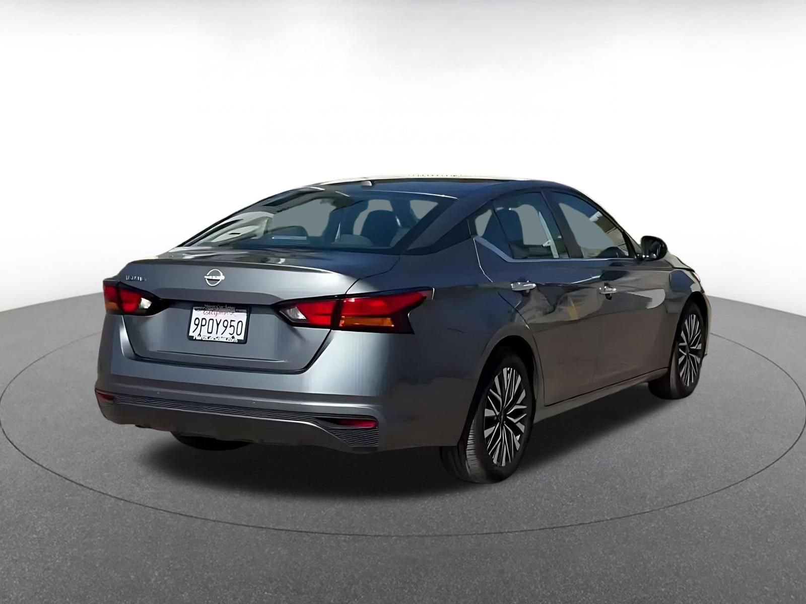 Thumbnail: 2025 Nissan Altima - 14