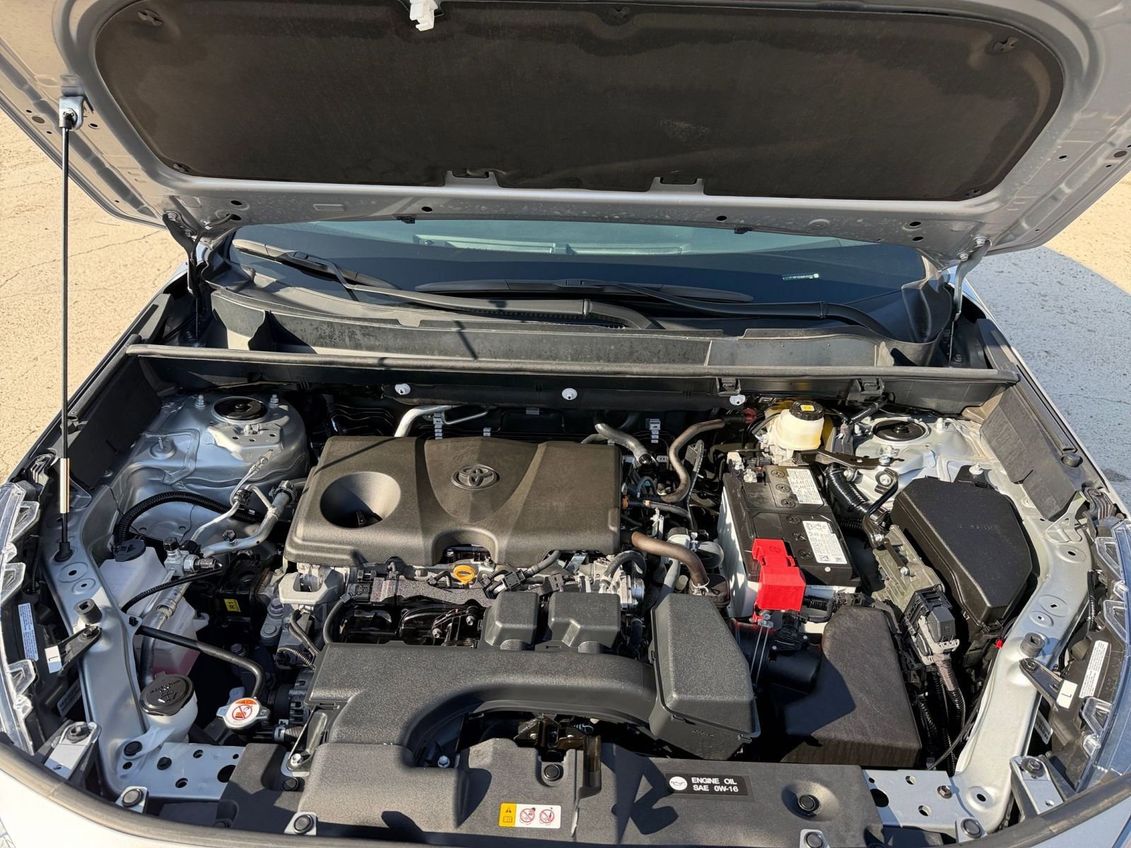 Thumbnail: 2025 Toyota RAV4 - 33