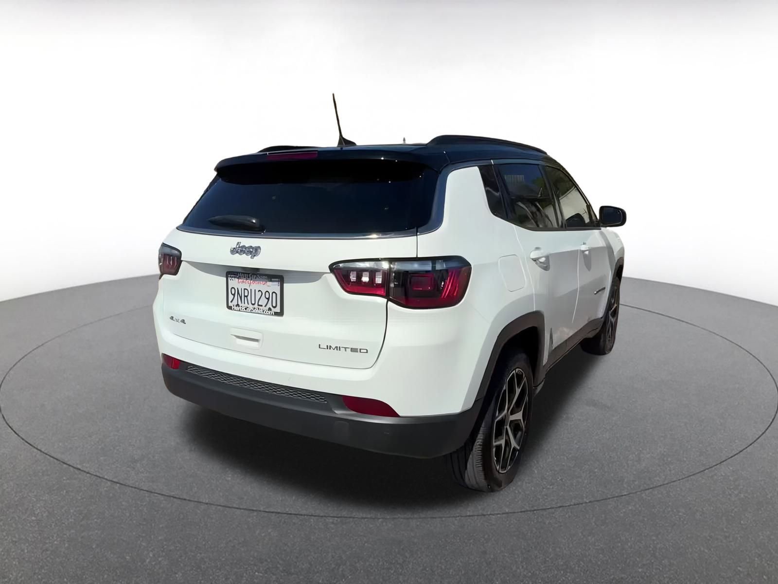 Thumbnail: 2025 Jeep Compass - 14