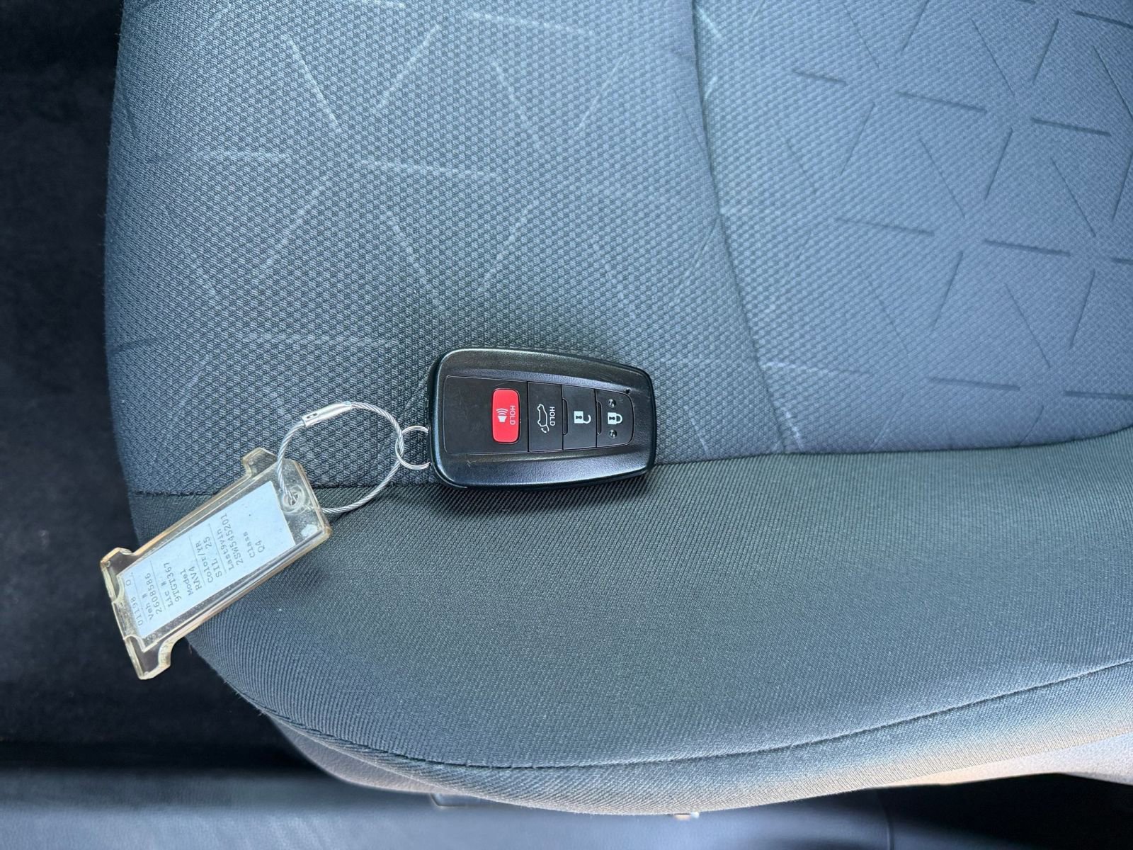 Thumbnail: 2025 Toyota RAV4 - 22