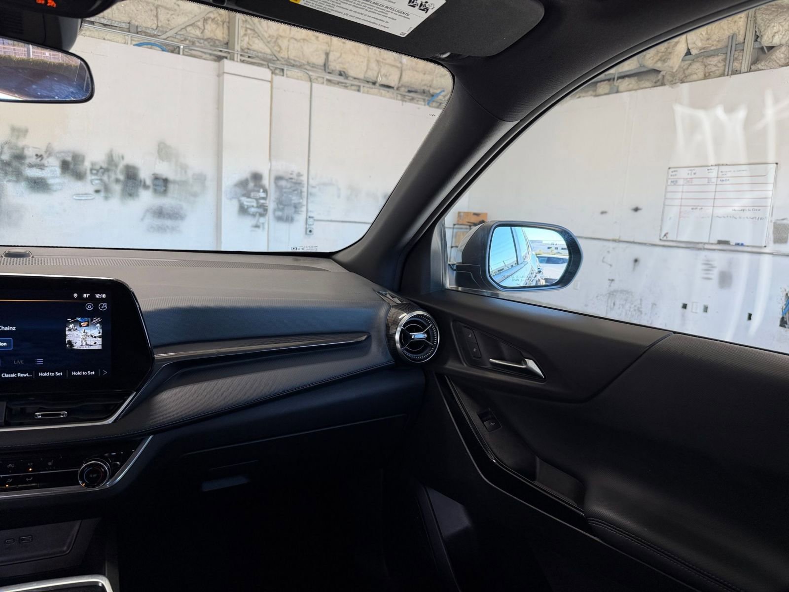 Thumbnail: 2025 Chevrolet Equinox - 34