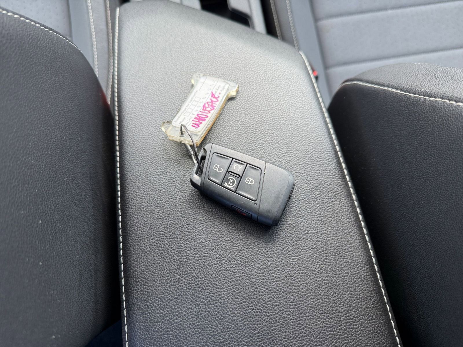 Thumbnail: 2025 Volkswagen Jetta - 22