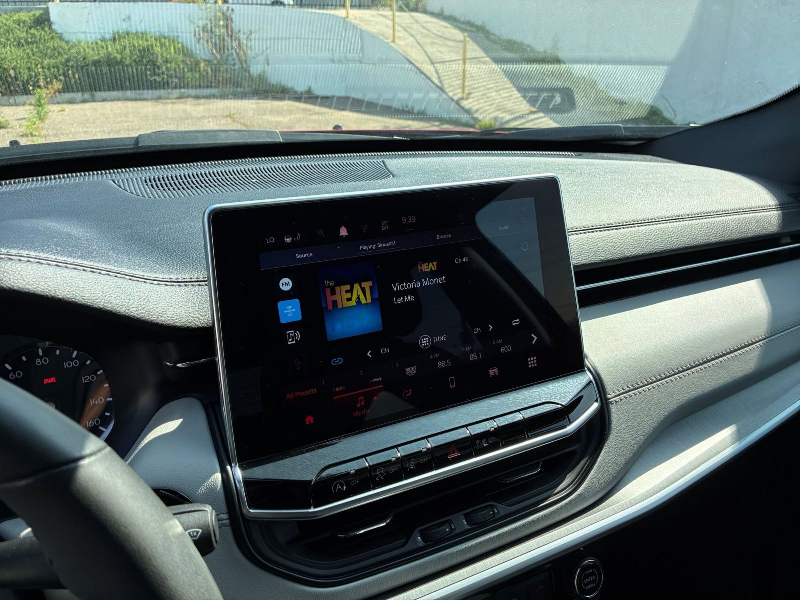 Thumbnail: 2025 Jeep Compass - 20