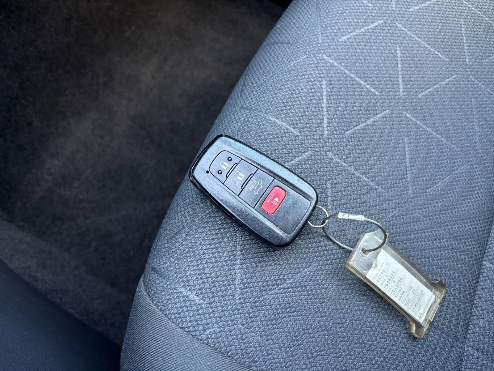 Thumbnail: 2024 Toyota RAV4 - 21