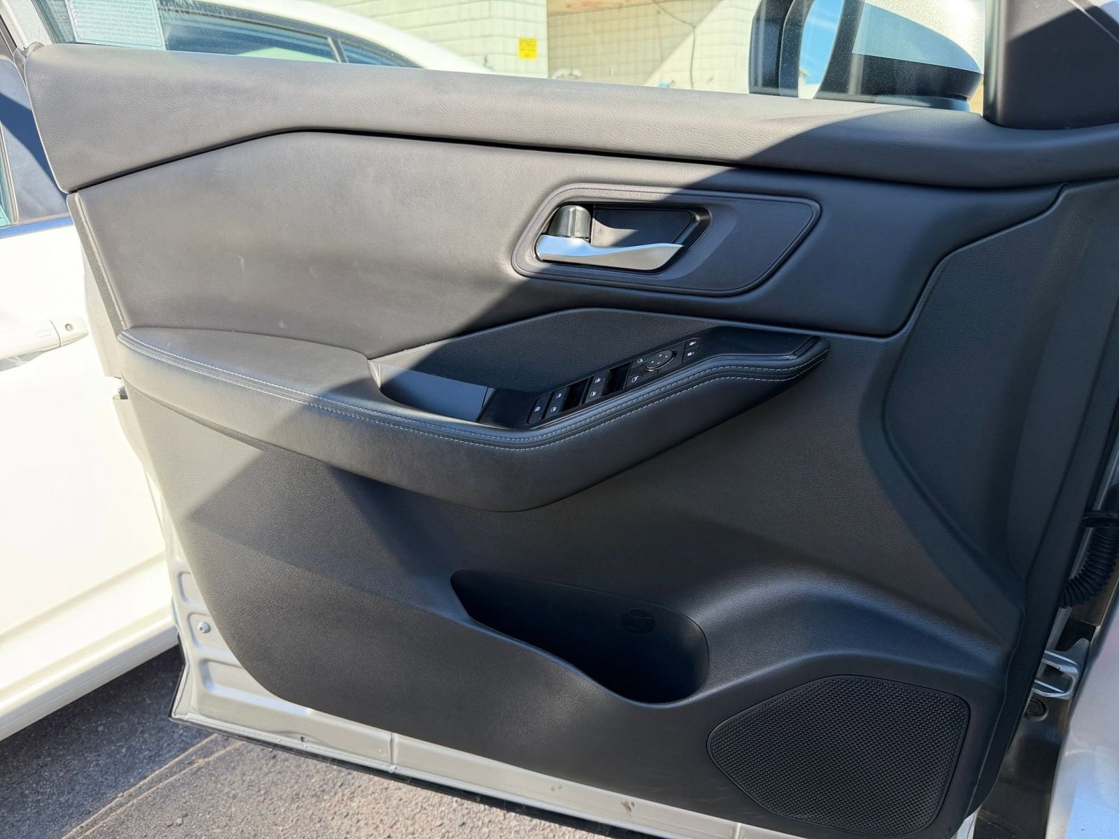 Thumbnail: 2025 Nissan Rogue - 20