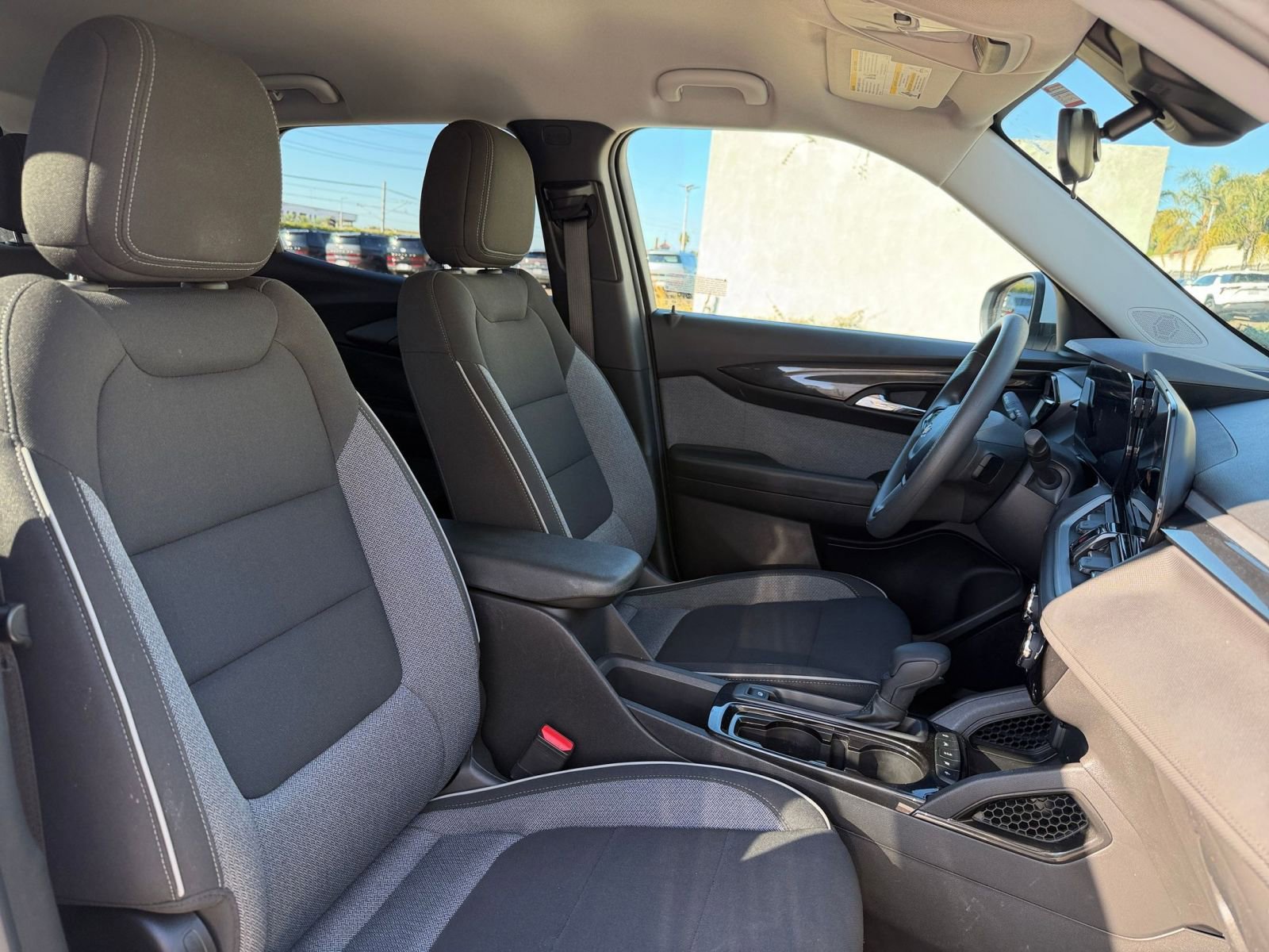 Thumbnail: 2025 Chevrolet TrailBlazer - 34