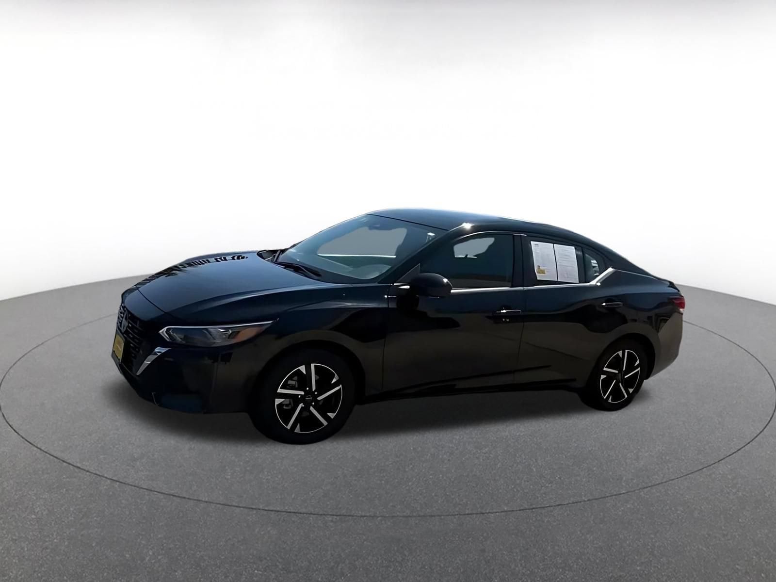 Thumbnail: 2025 Nissan Sentra - 7