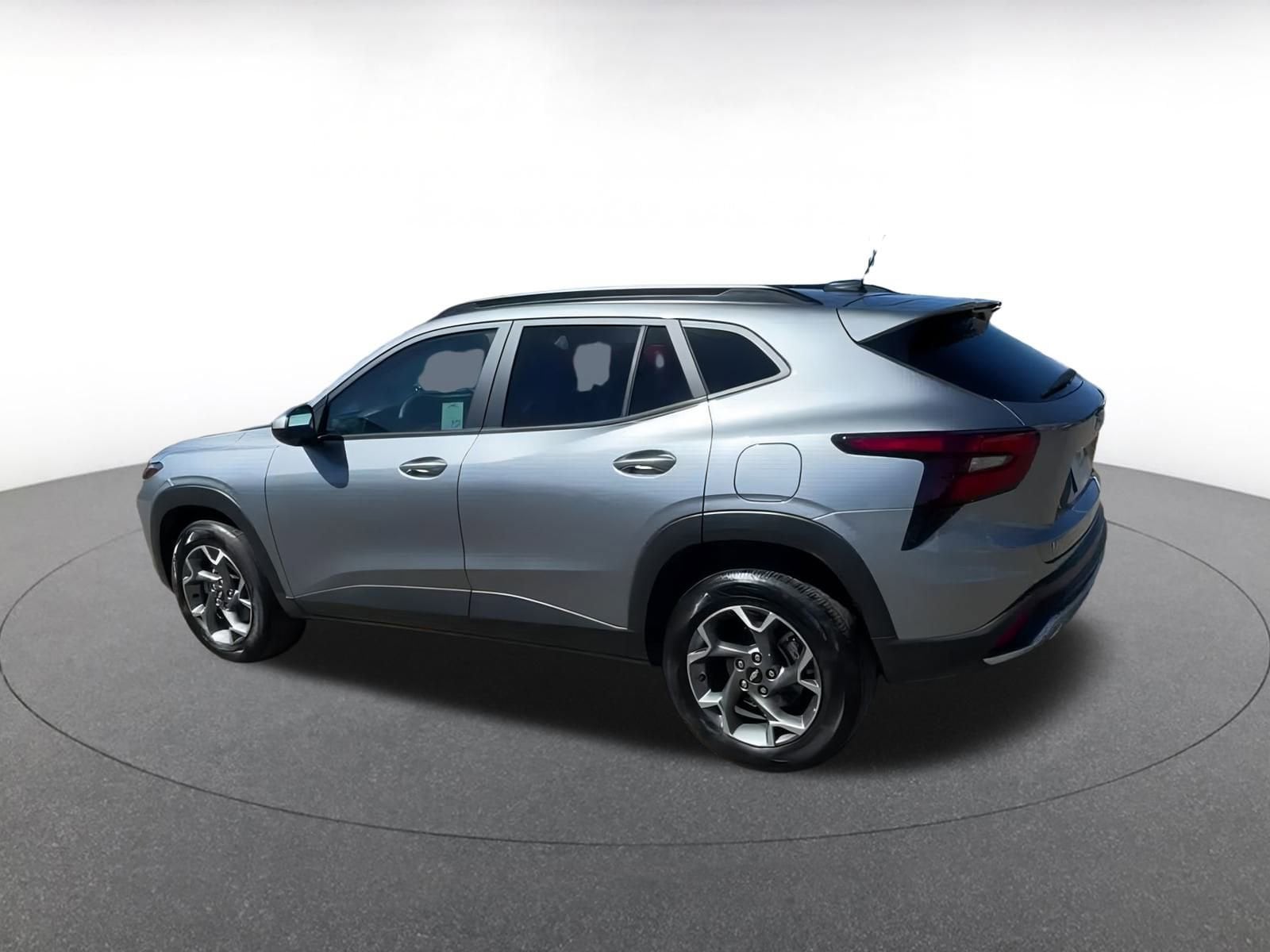 Thumbnail: 2025 Chevrolet Trax - 10