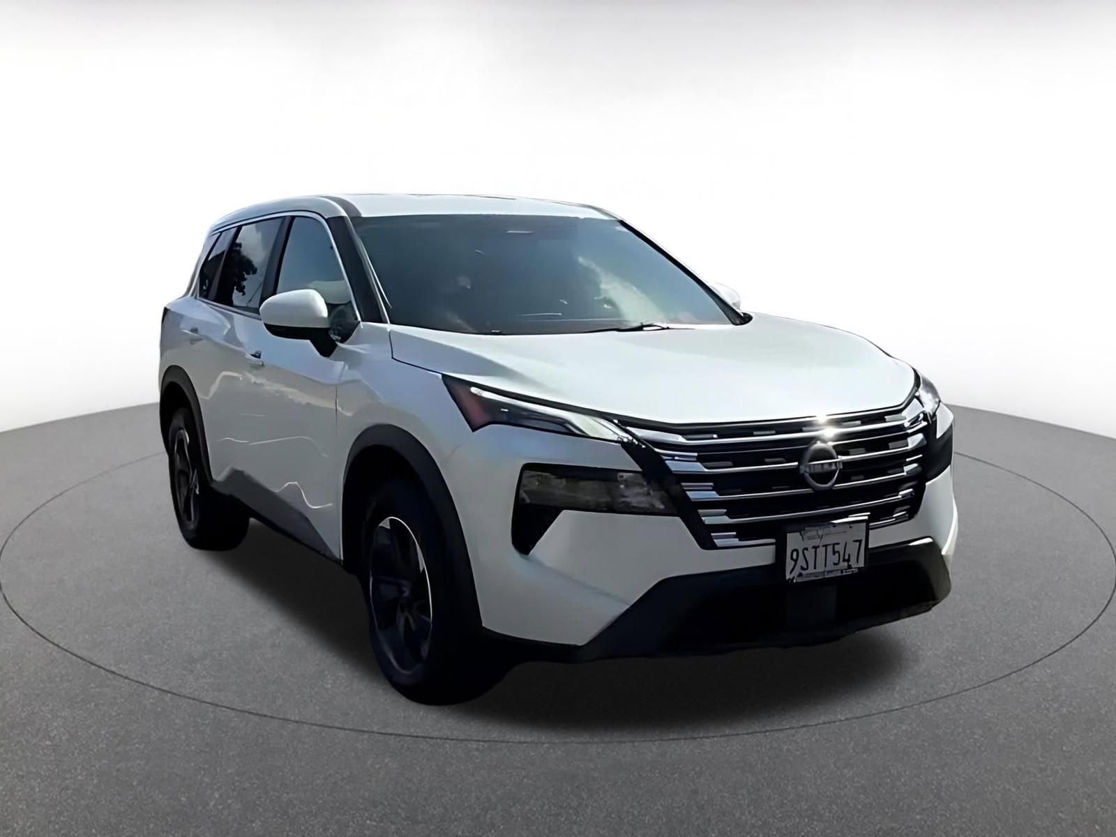 Thumbnail: 2025 Nissan Rogue - 3