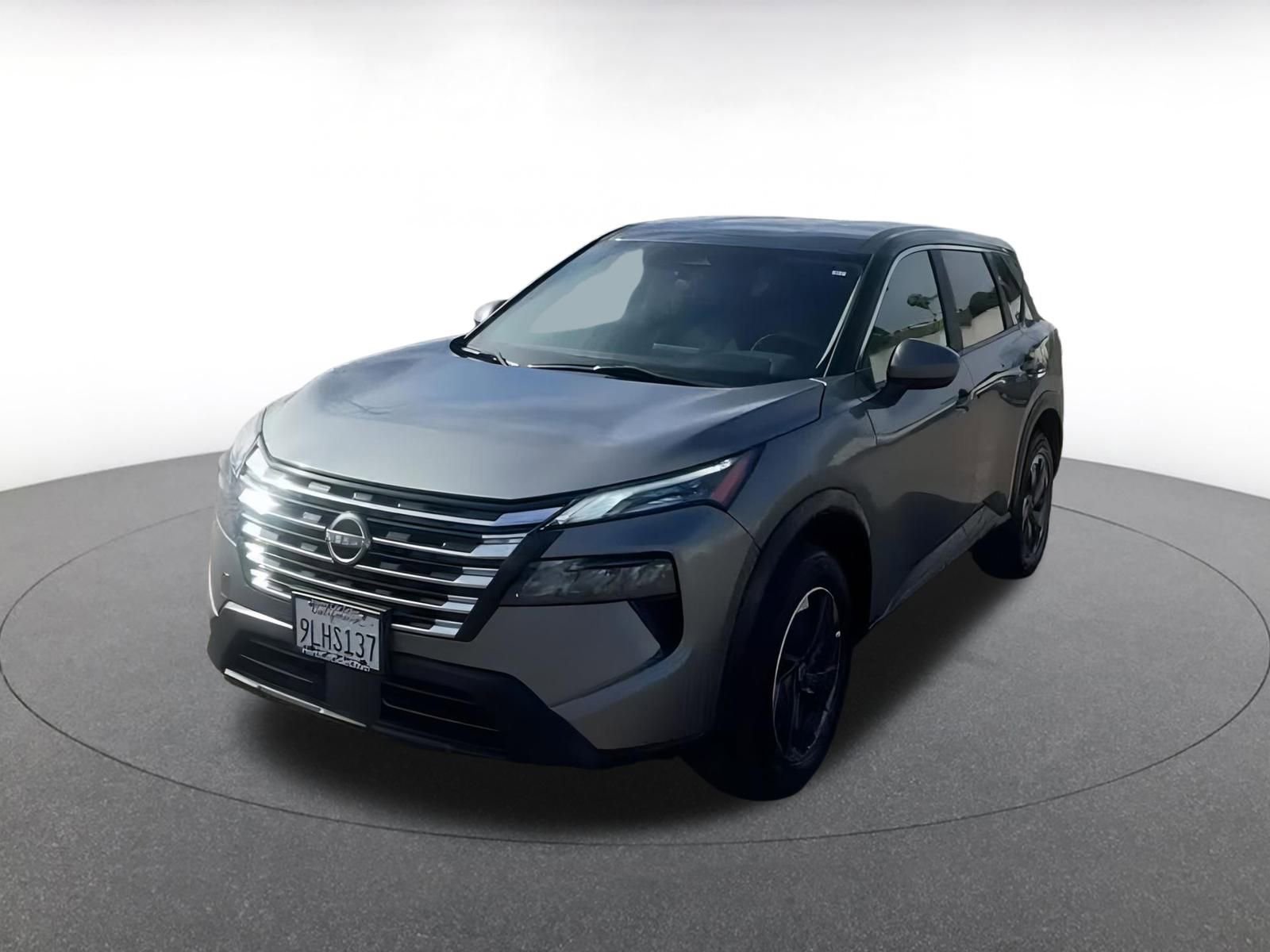 Thumbnail: 2024 Nissan Rogue - 4