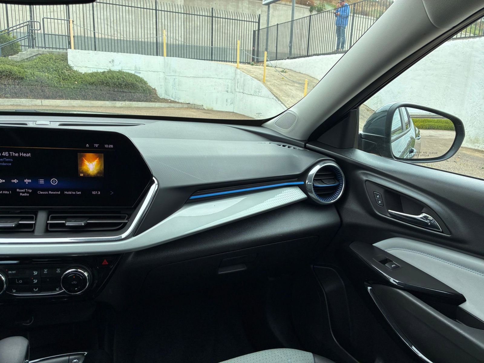 Thumbnail: 2025 Chevrolet Trax - 34
