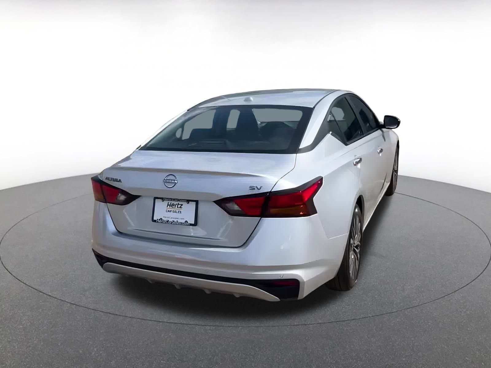 Thumbnail: 2024 Nissan Altima - 15