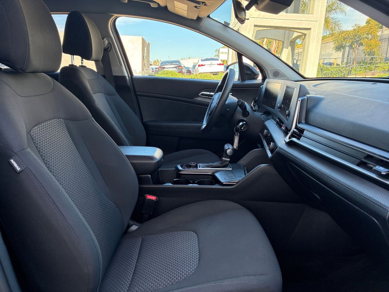 Thumbnail: 2025 Kia Sportage - 35