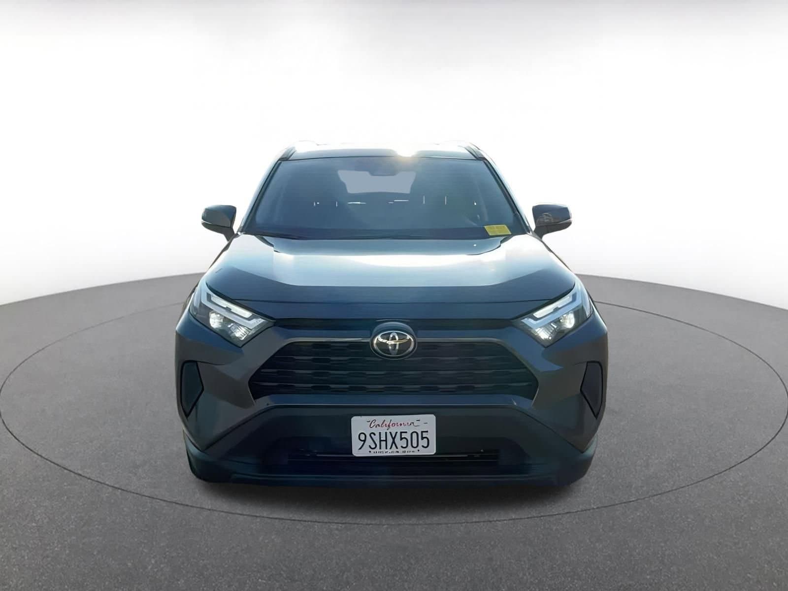 Thumbnail: 2025 Toyota RAV4 - 4