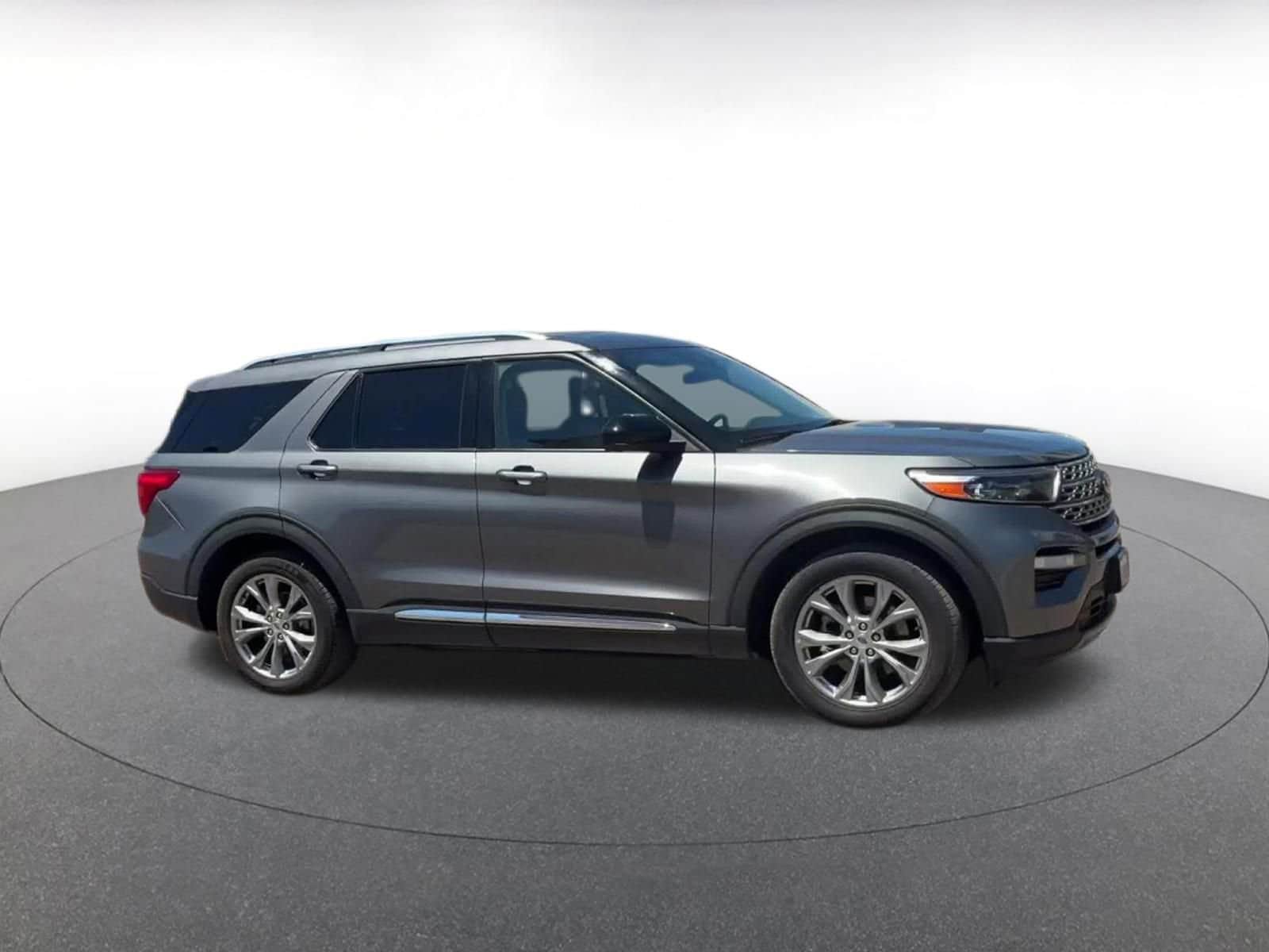 Thumbnail: 2023 Ford Explorer - 2
