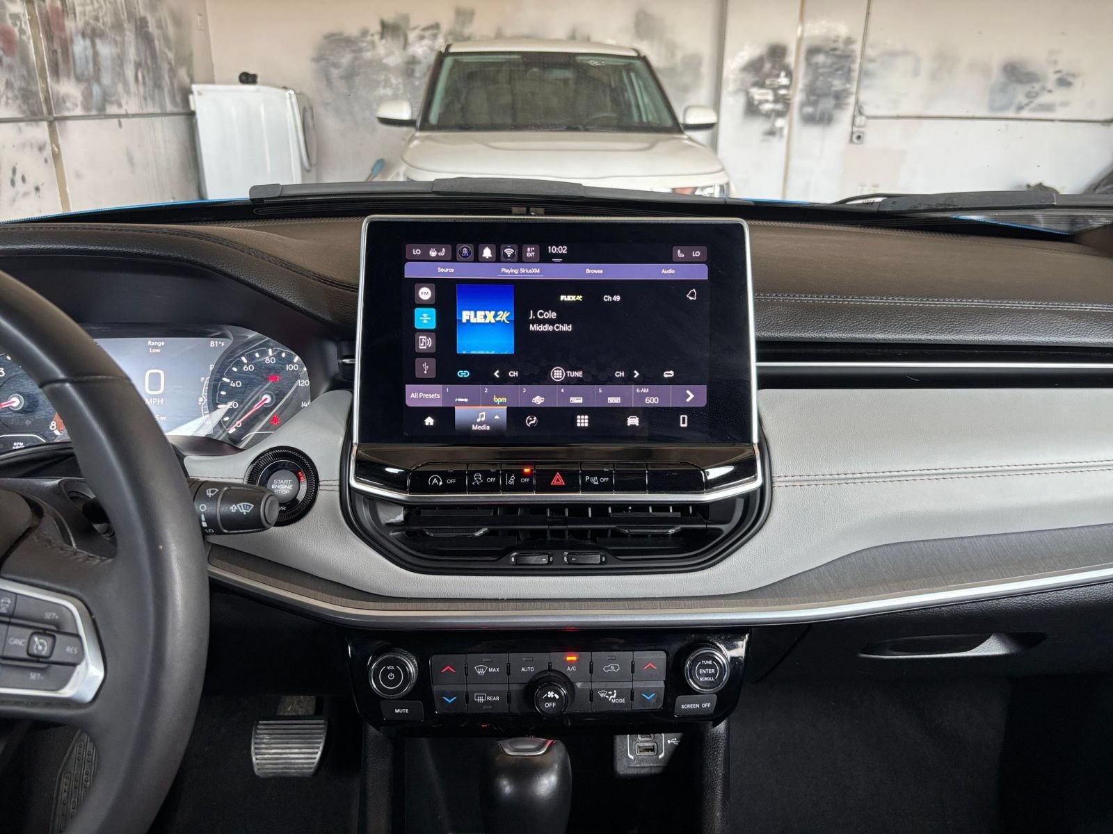 Thumbnail: 2025 Jeep Compass - 17