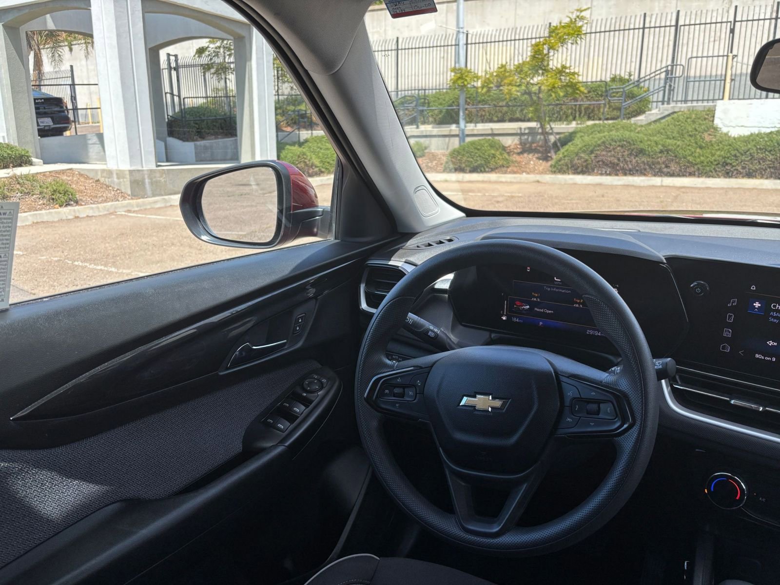 Thumbnail: 2025 Chevrolet TrailBlazer - 33