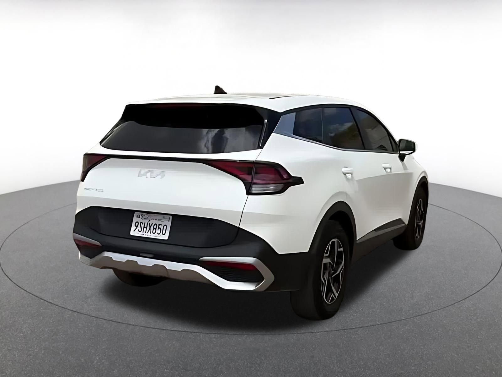 Thumbnail: 2025 Kia Sportage - 12