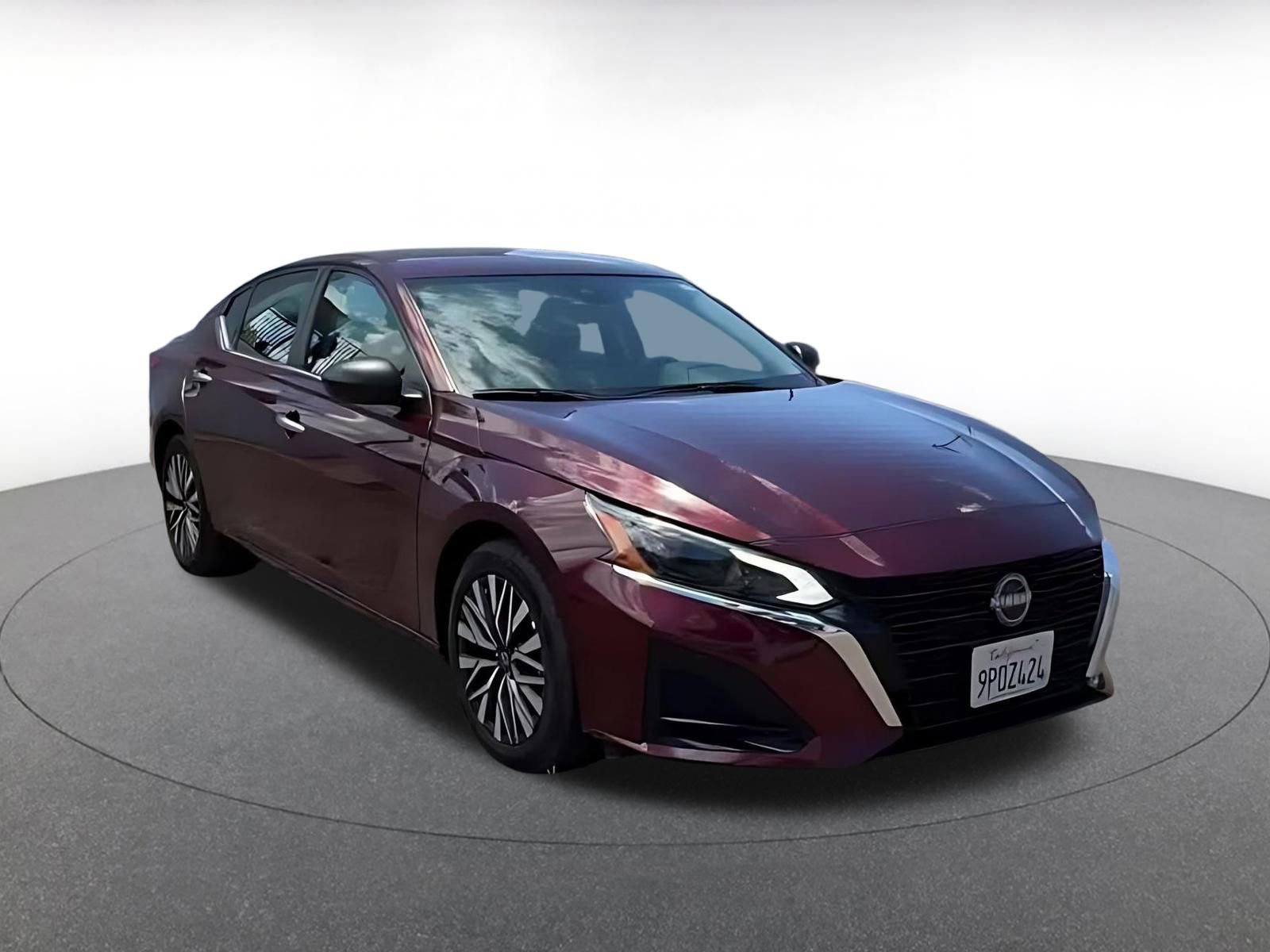 Thumbnail: 2025 Nissan Altima - 3