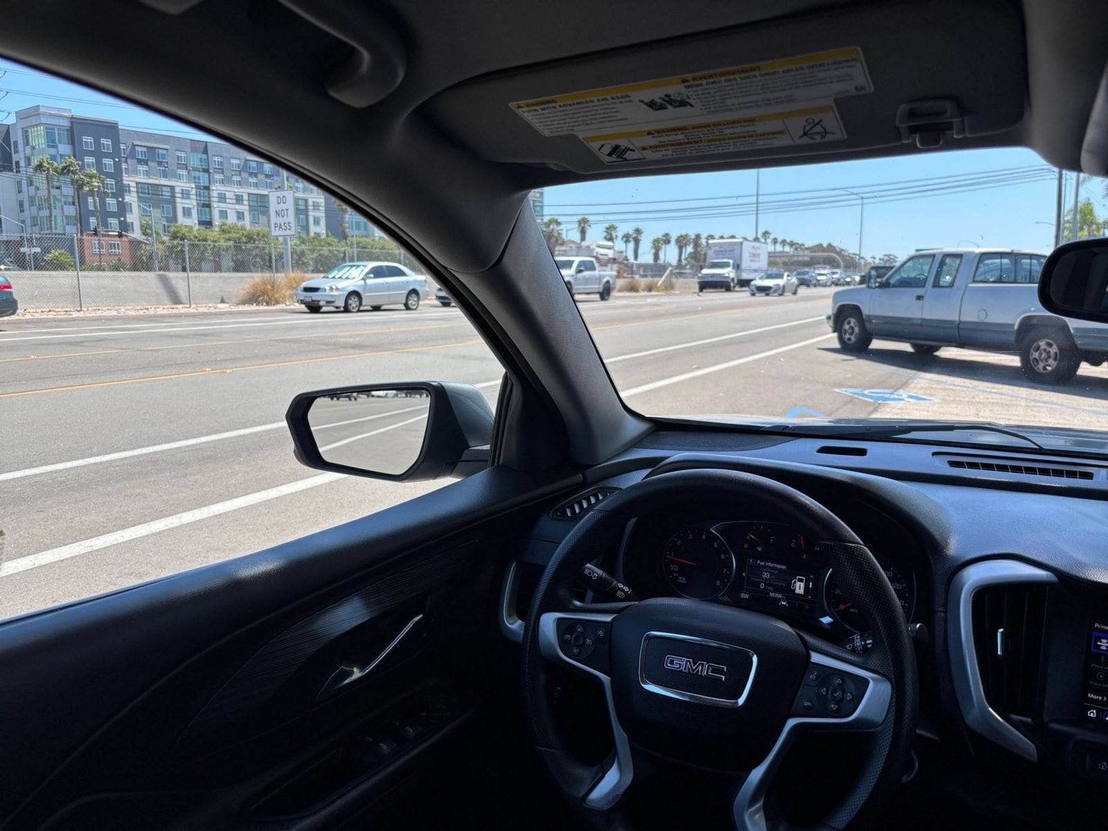Thumbnail: 2024 GMC Terrain - 32
