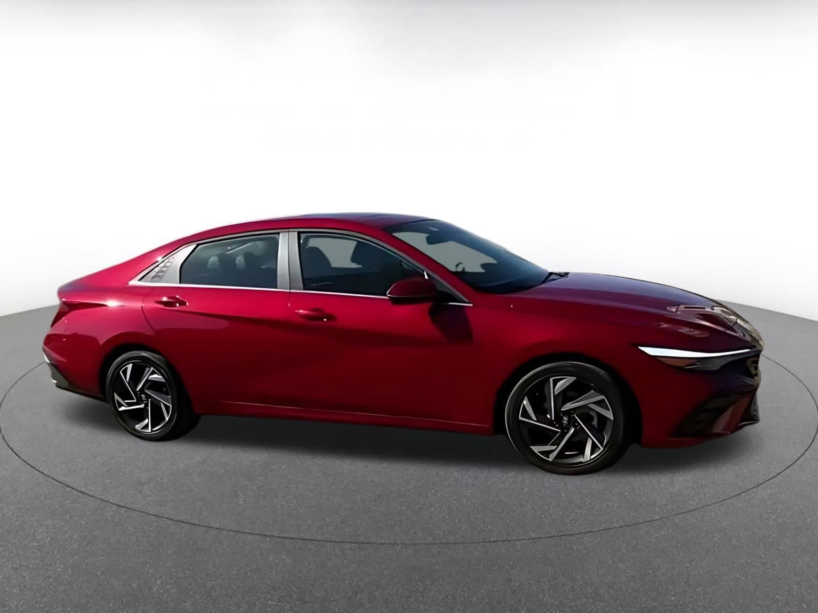 Thumbnail: 2025 Hyundai Elantra - 16