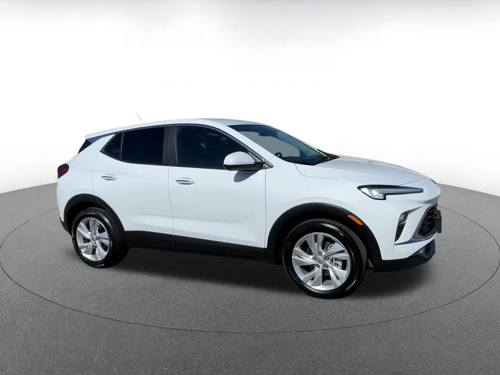 Thumbnail: 2025 Buick Encore GX - 2