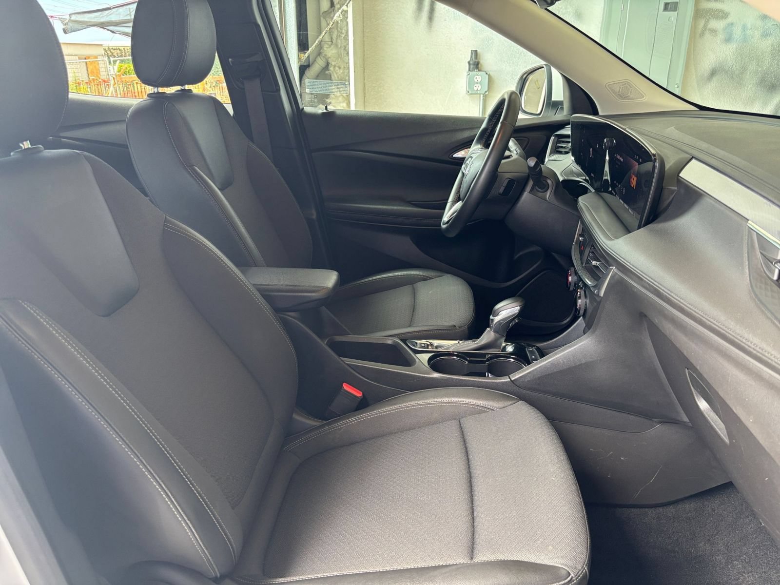 Thumbnail: 2025 Buick Encore GX - 35