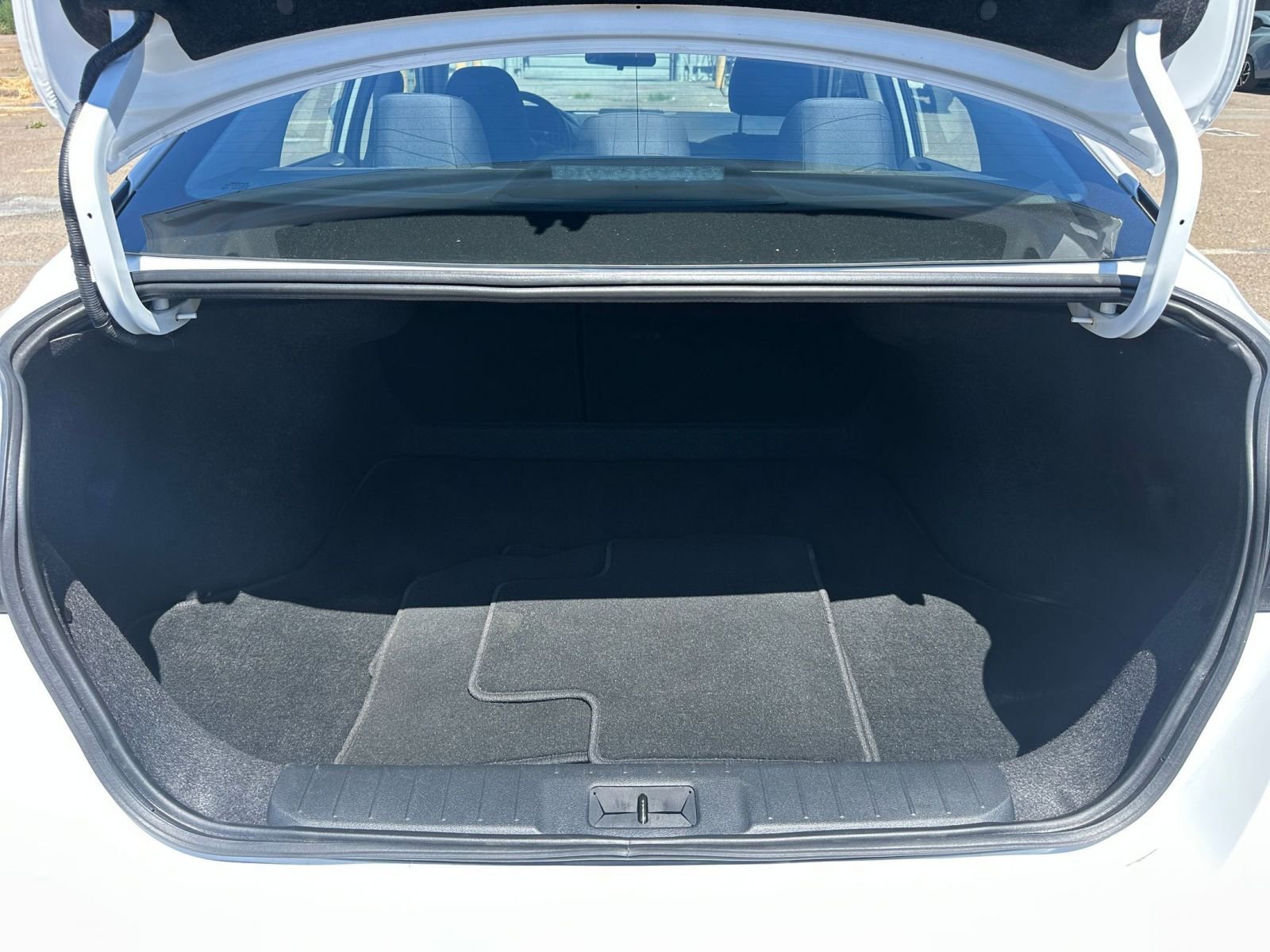 Thumbnail: 2024 Nissan Sentra - 29