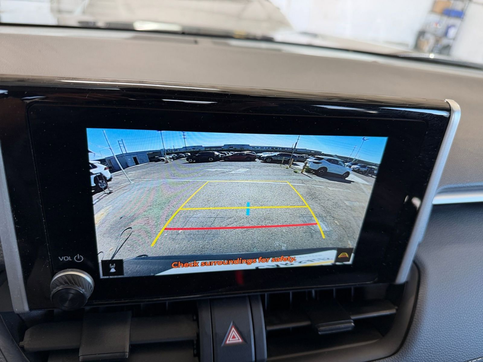 Thumbnail: 2025 Toyota RAV4 - 17