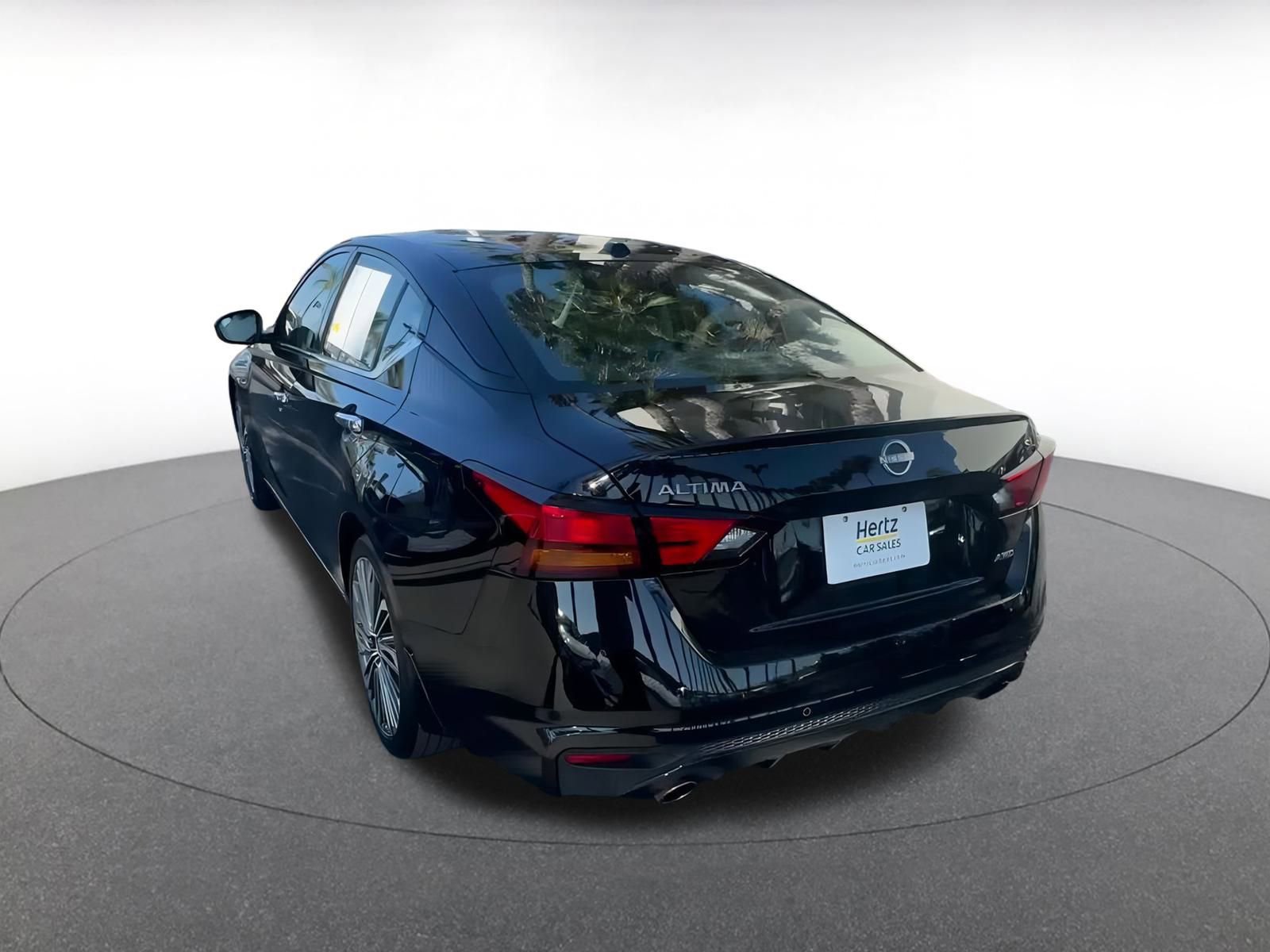 Thumbnail: 2024 Nissan Altima - 11