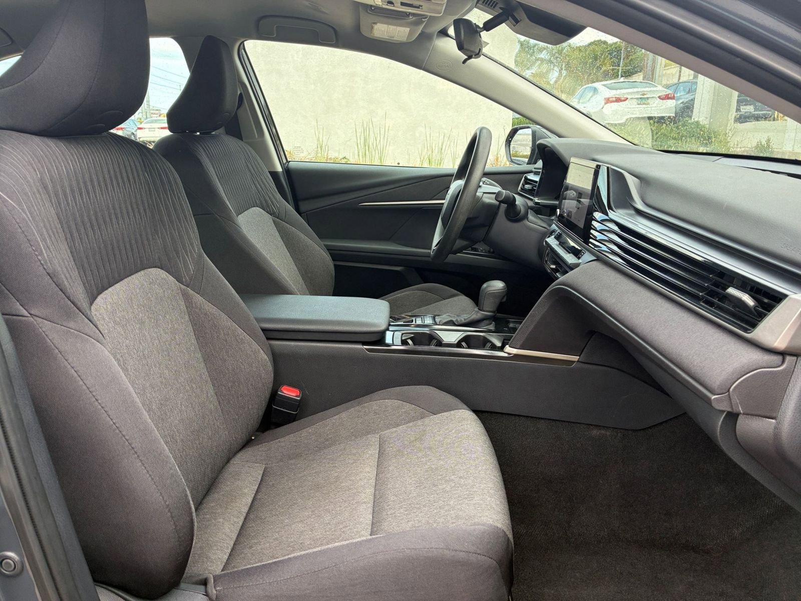 Thumbnail: 2025 Toyota Camry - 35