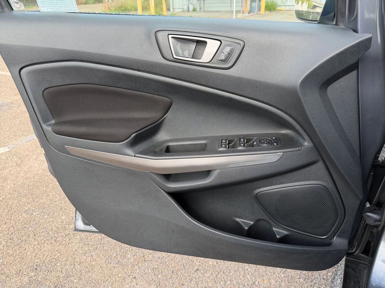 Thumbnail: 2021 Ford EcoSport - 20