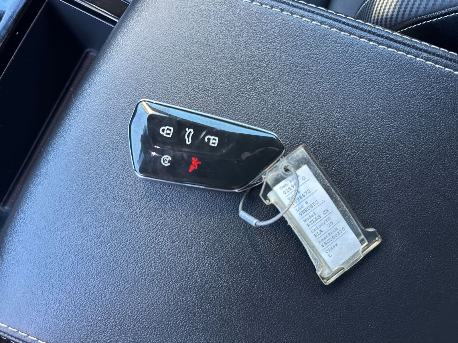 Thumbnail: 2025 Volkswagen Atlas - 22