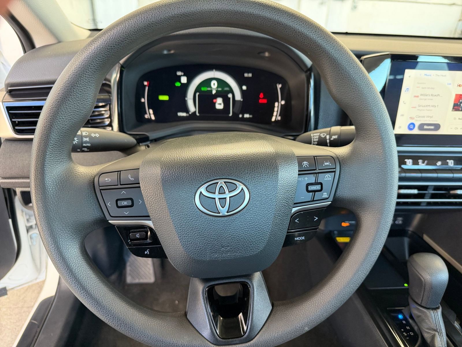 Thumbnail: 2025 Toyota Camry - 27