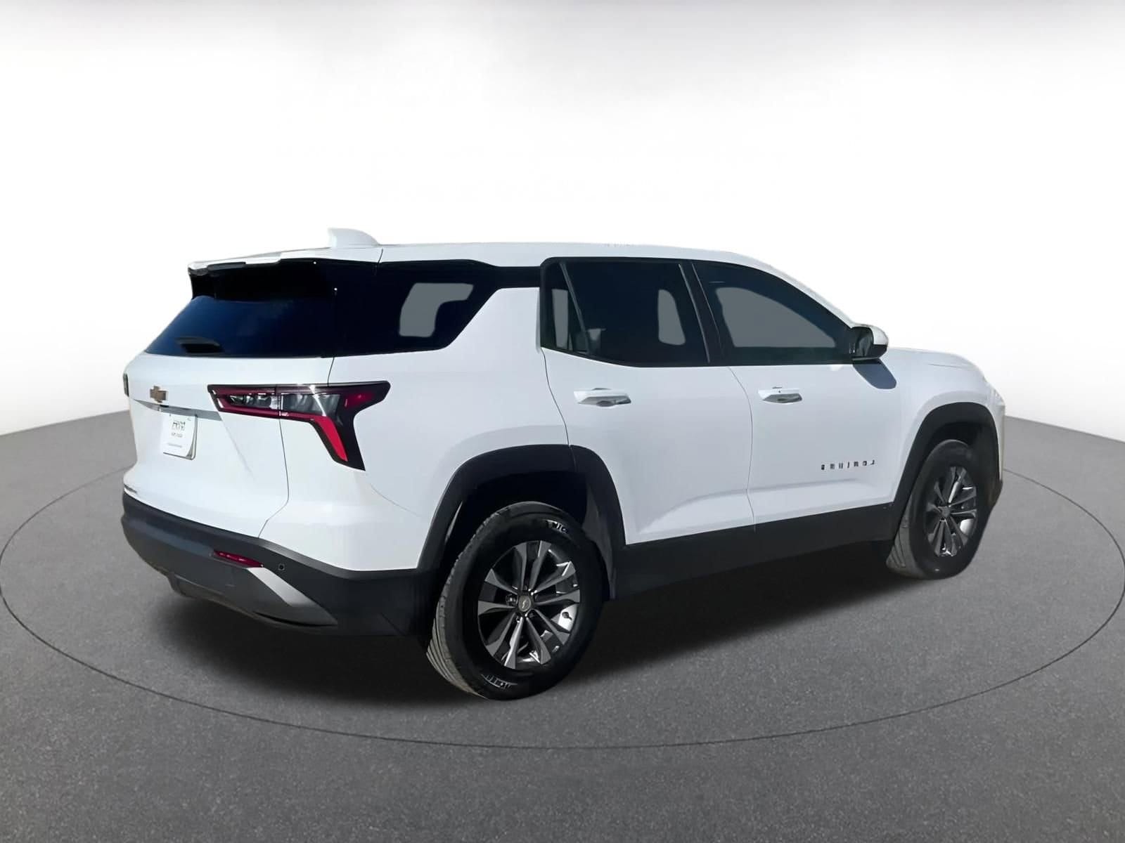 Thumbnail: 2025 Chevrolet Equinox - 11