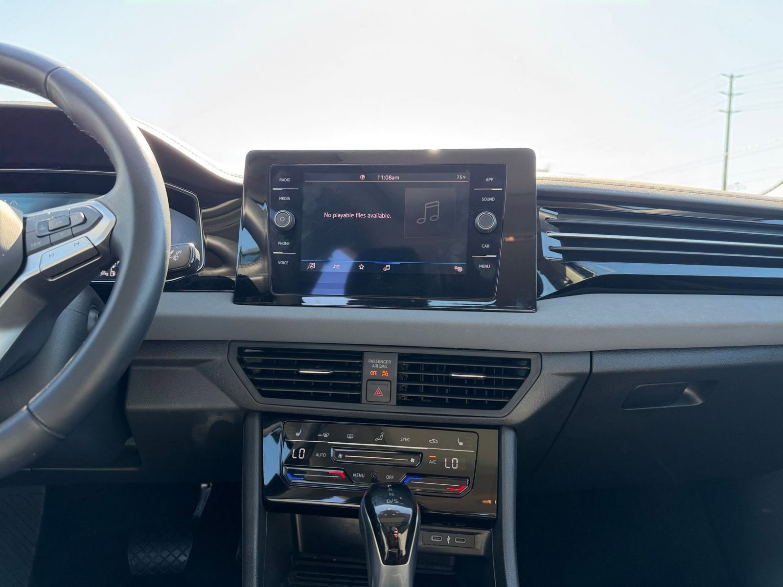 Thumbnail: 2025 Volkswagen Jetta - 18