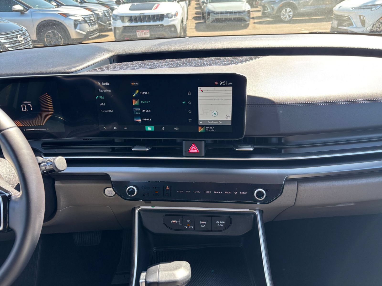 Thumbnail: 2026 Kia Carnival - 17
