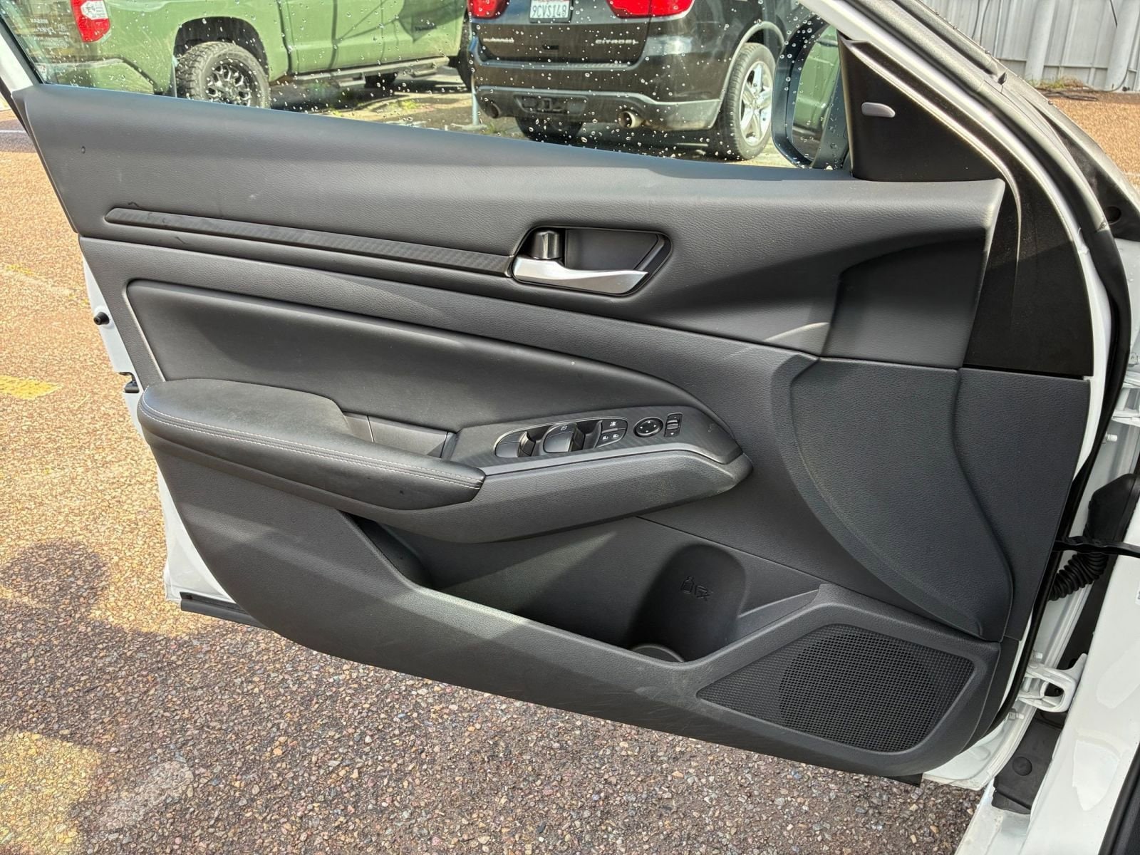 Thumbnail: 2025 Nissan Altima - 18