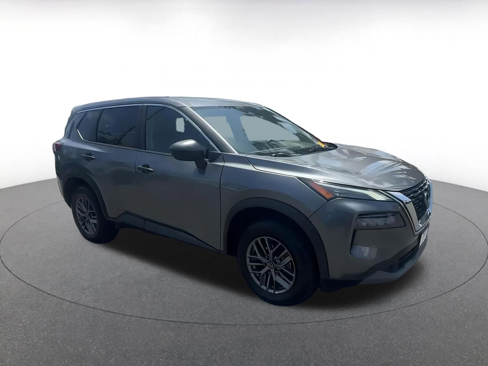 2023 Nissan Rogue S 2