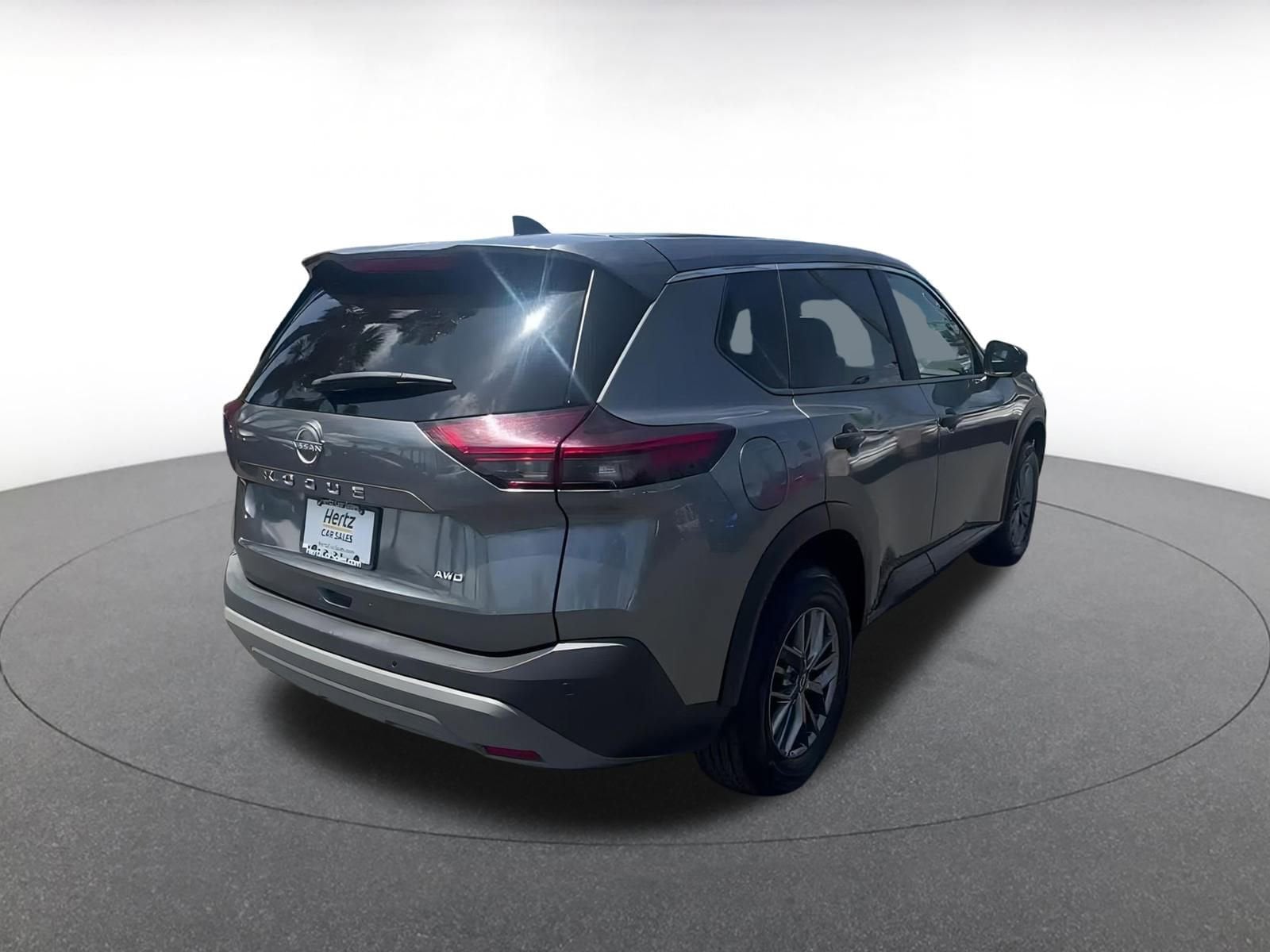 2023 Nissan Rogue S 13