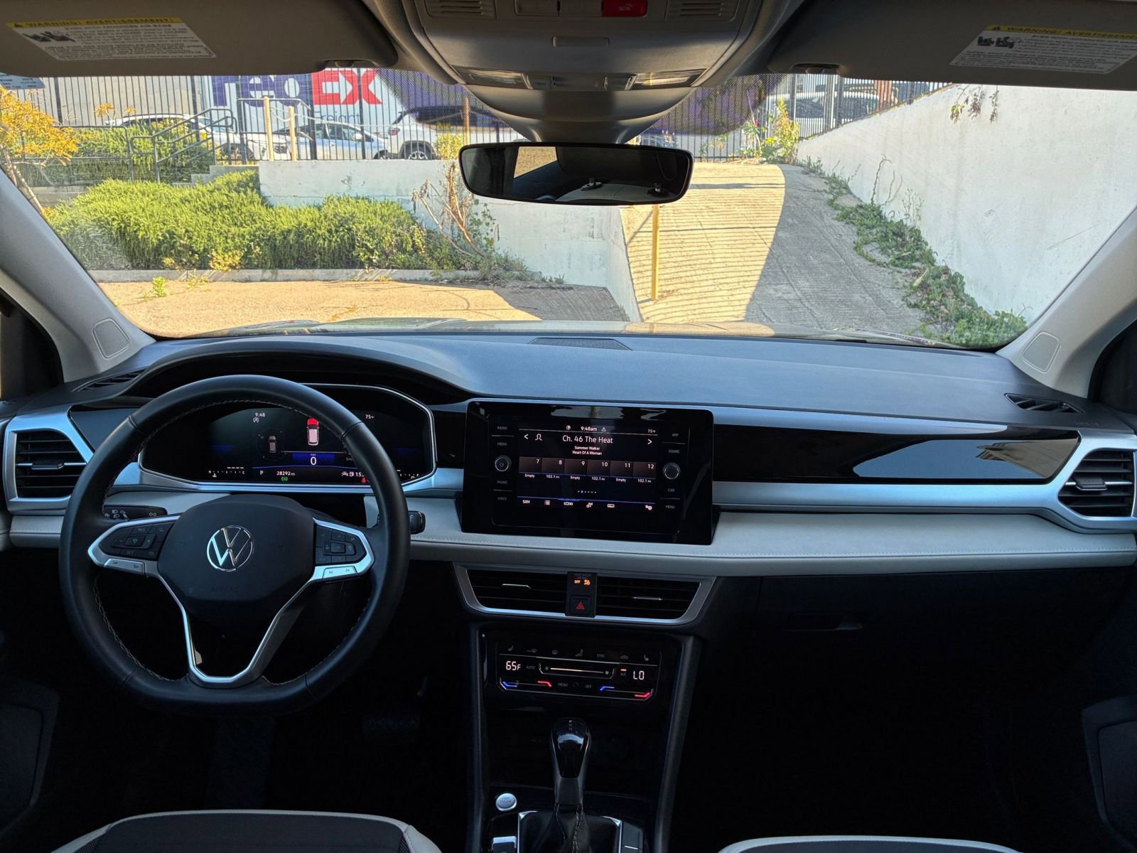 Thumbnail: 2025 Volkswagen Taos - 34