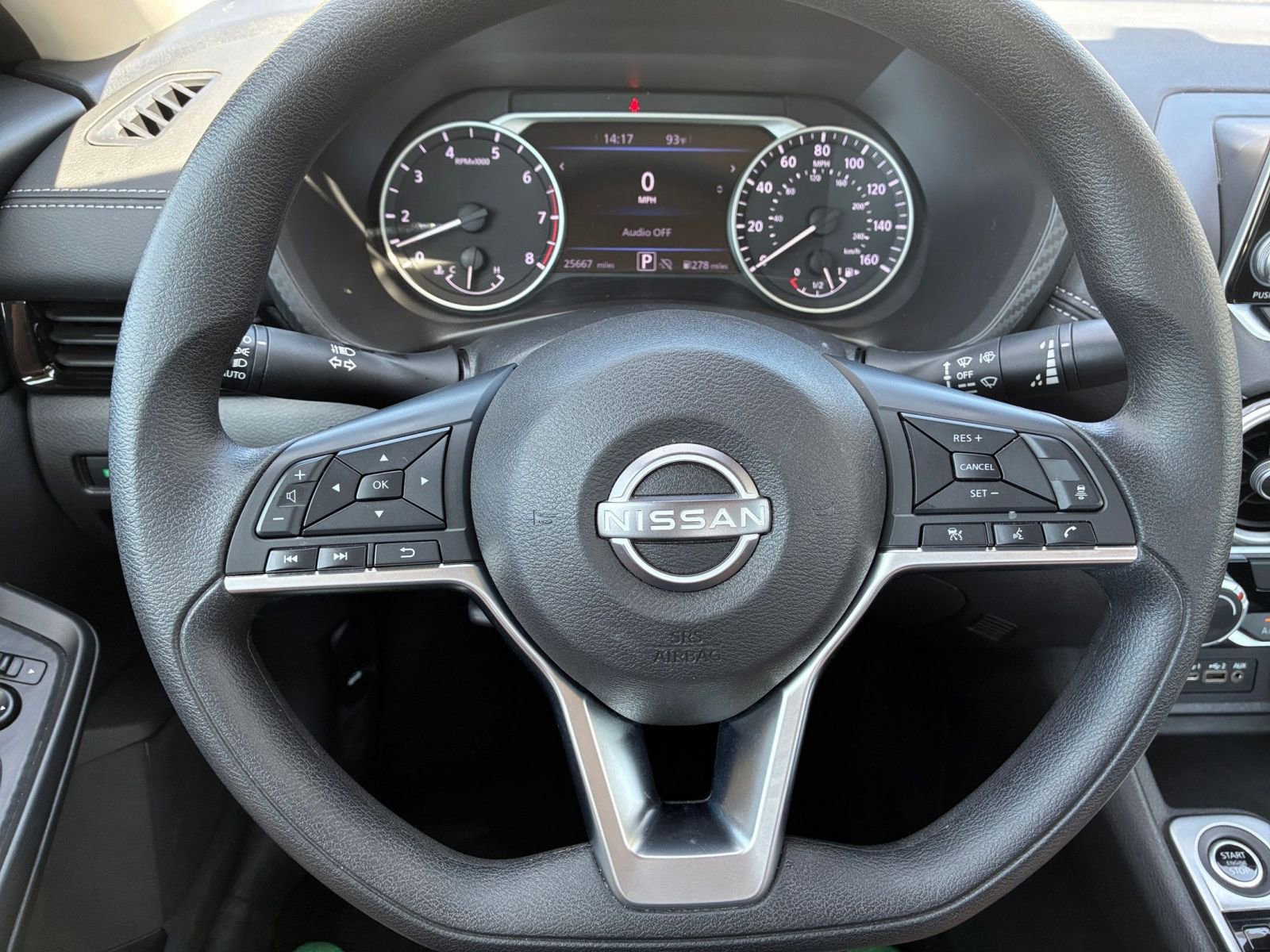 Thumbnail: 2025 Nissan Sentra - 25